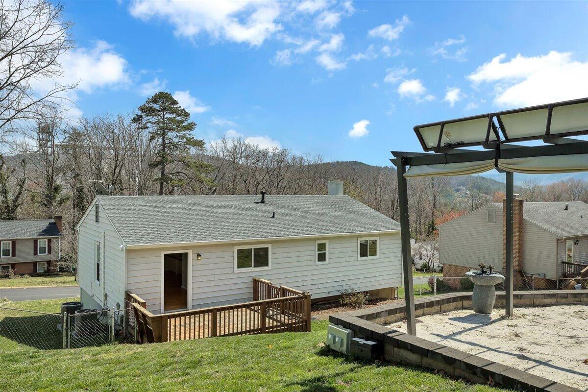 3551 Meadowlark Road Roanoke, VA 24018 - Photo 18 of 51 18-3551 Meadowlark Rd_18