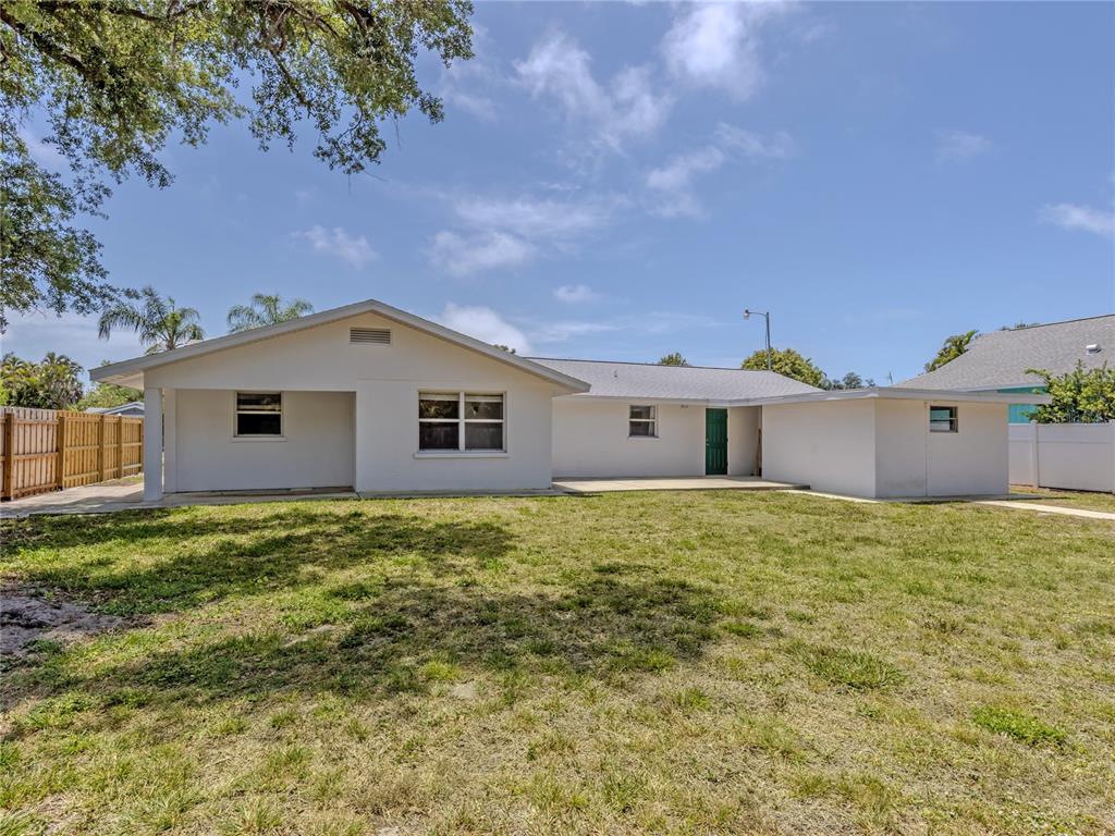 320 Pavonia Road Nokomis, FL 34275 - Photo 28 of 33 Gallery Image 28