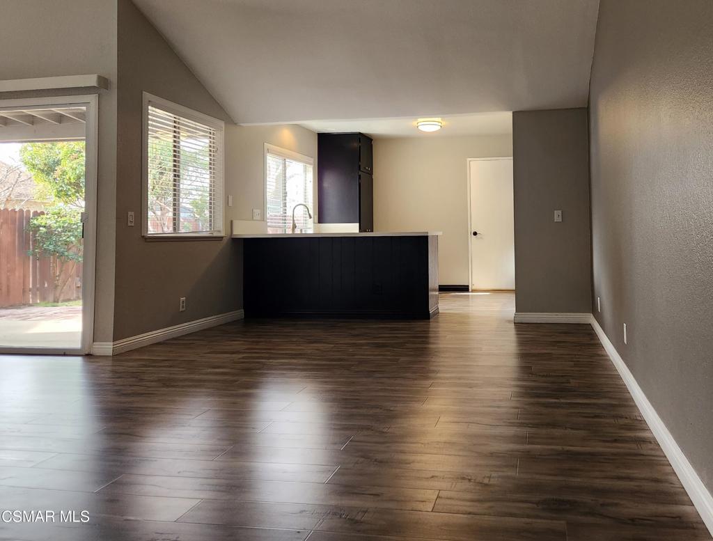 2323 Workman Avenue Simi Valley, CA 93063 - Photo 6 of 20