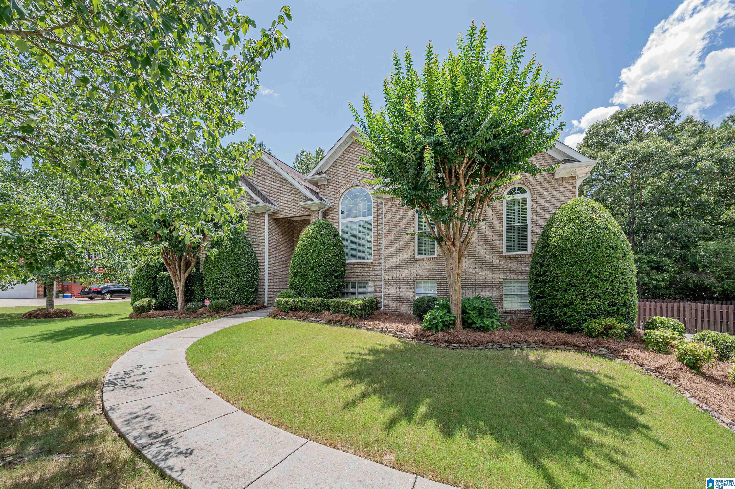 122 Shiraz Street Alabaster, AL 35007 - Photo 2 of 42