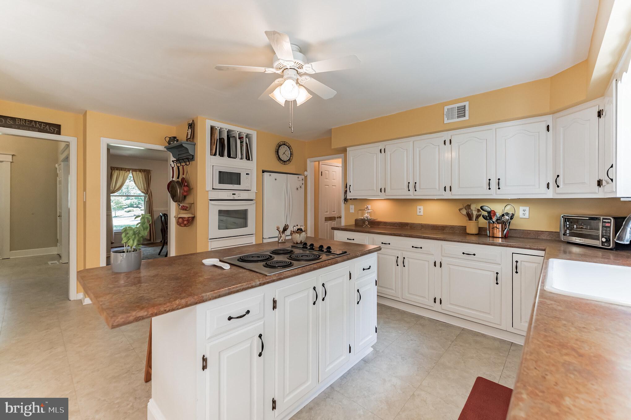 48 Carter Road Thornton, PA 19373 - Photo 10 of 30 Gallery Image 10