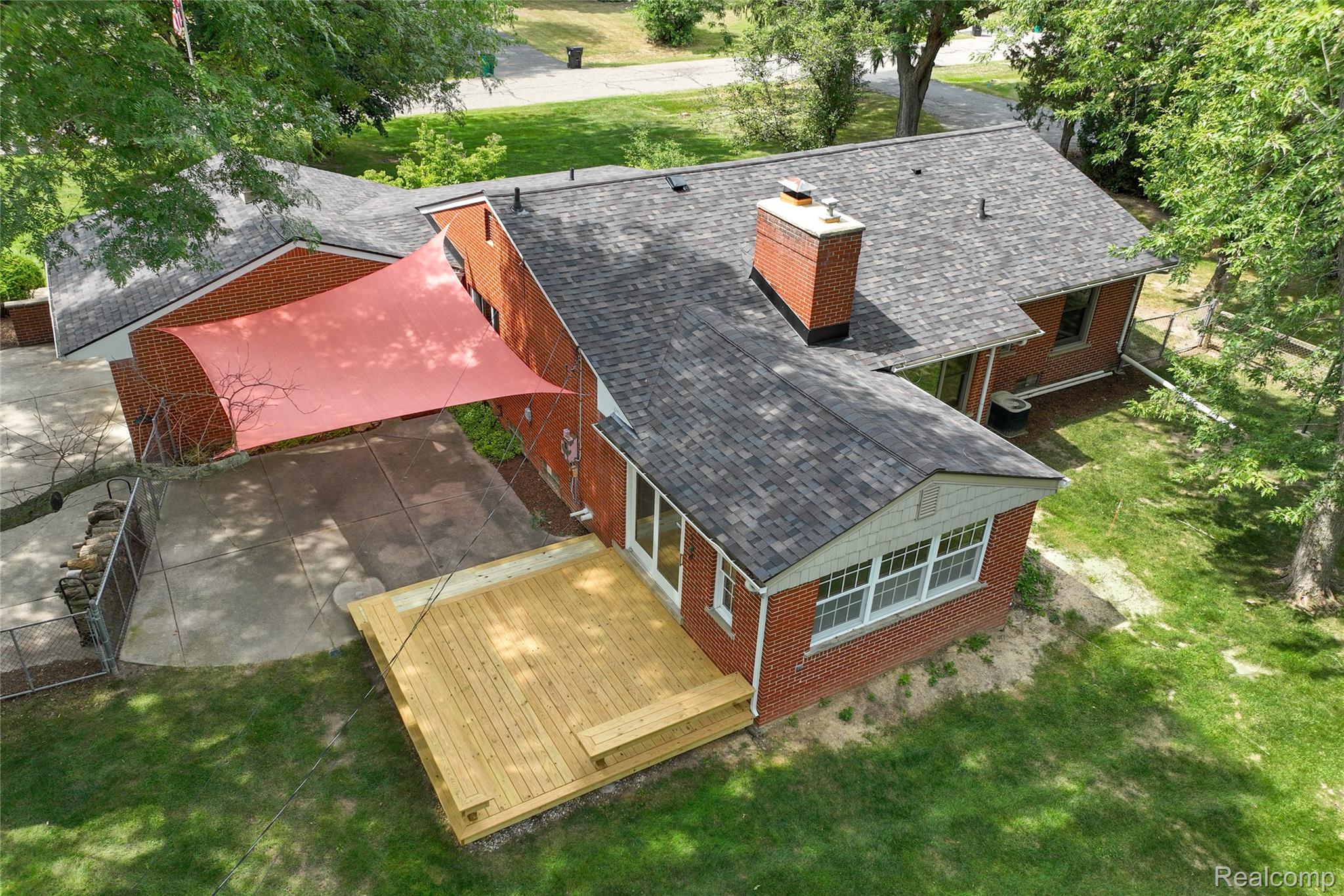 28432 Westerleigh Road Farmington, MI 48334 - Photo 9 of 49 07 (3).jpg
