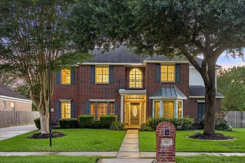$675,000 | 3117 East Elm Circle, Katy, TX 77493
