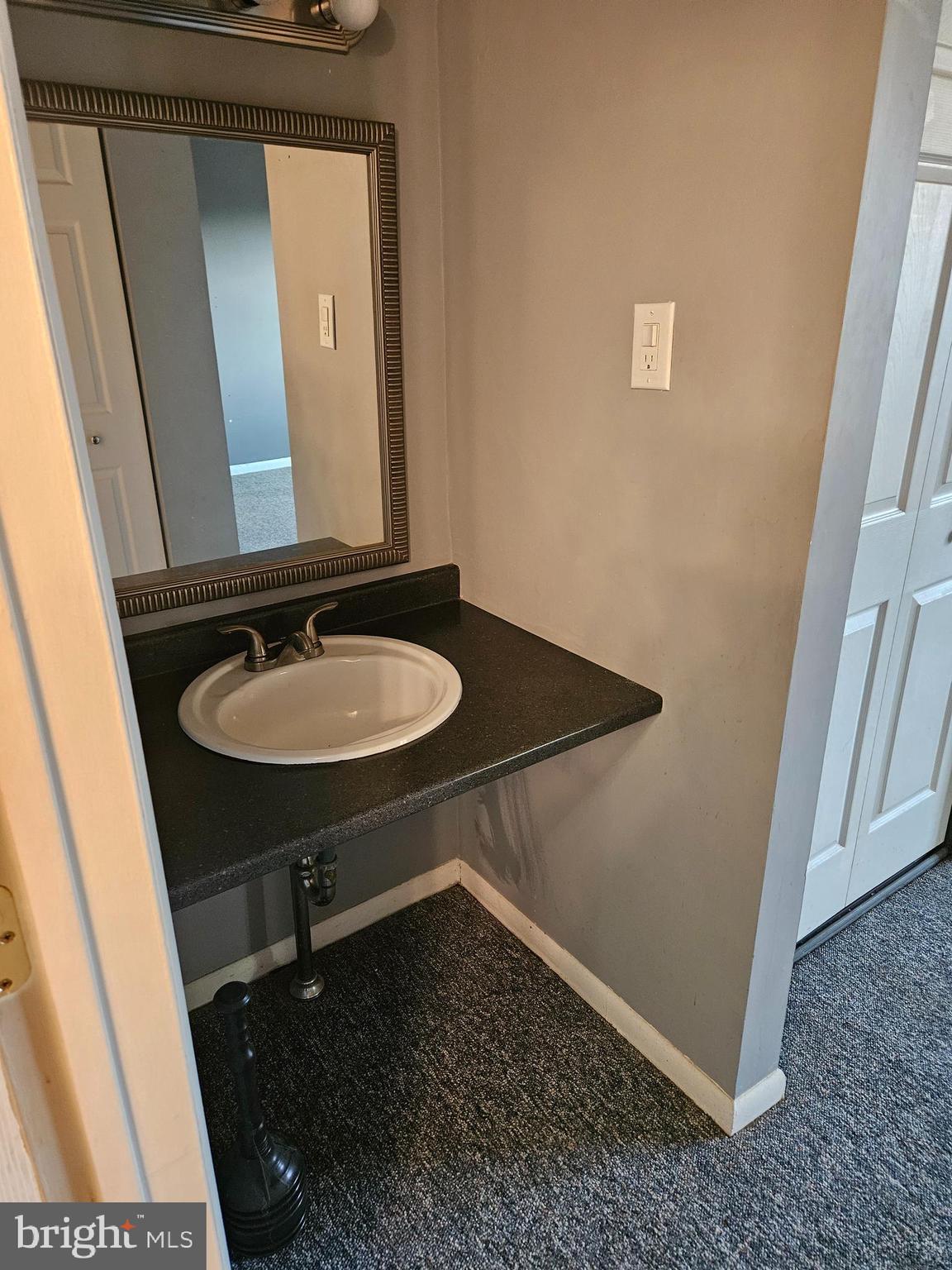 2103 Walnut Ridge Drive Pottstown, PA 19464 - Photo 12 of 23 Gallery Image 12