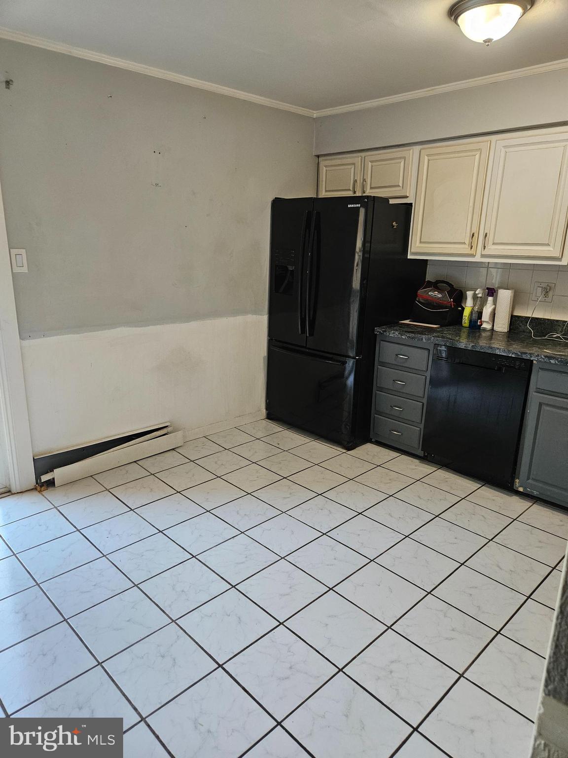 2103 Walnut Ridge Drive Pottstown, PA 19464 - Photo 6 of 23 Kitchen