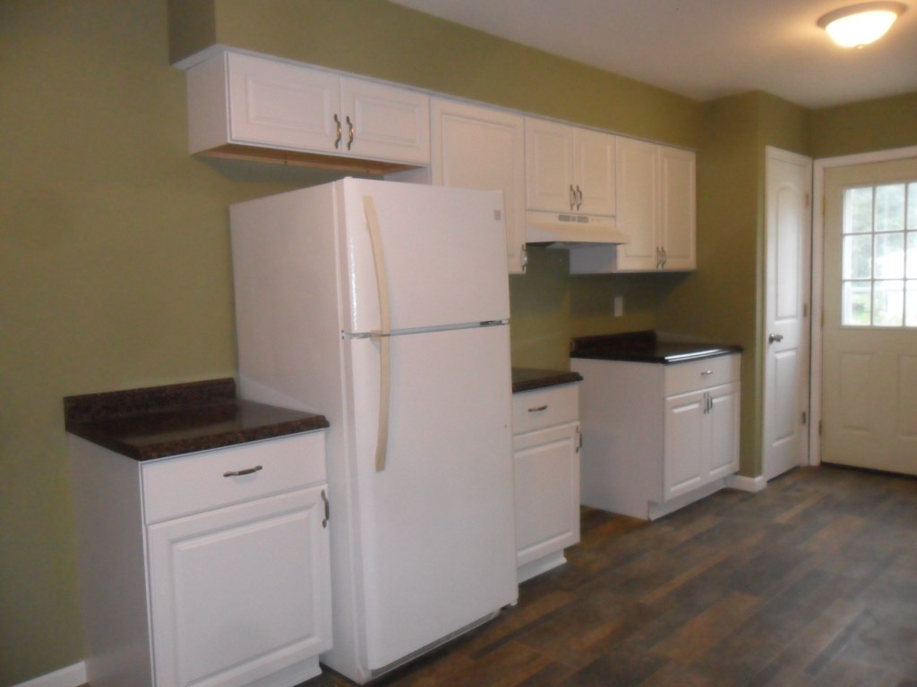 3726 Cecil Road Cadillac, MI 49601 - Photo 4 of 16 1806228-3.JPG