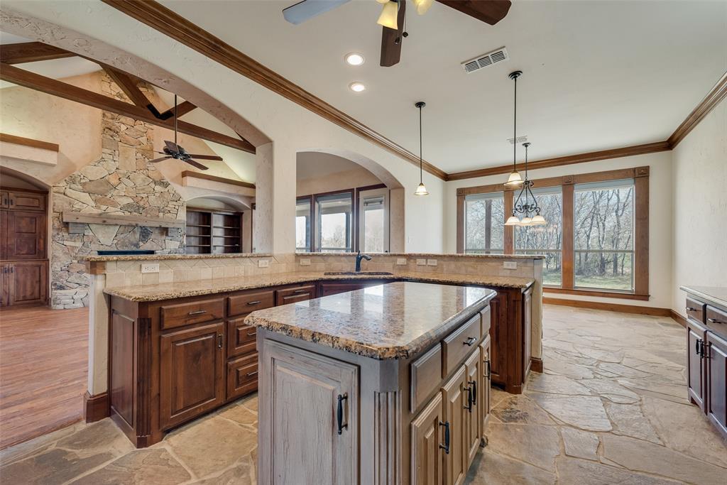 1088 Shadow Lakes Drive Wills Point, TX 75169 - Photo 13 of 27