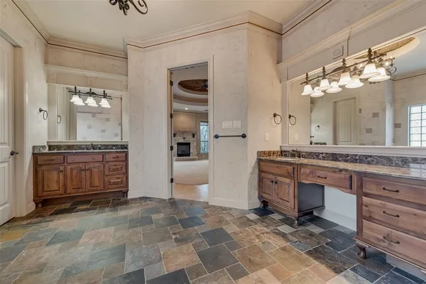 $870,000 | 1088 Shadow Lakes Drive, Wills Point, TX 75169