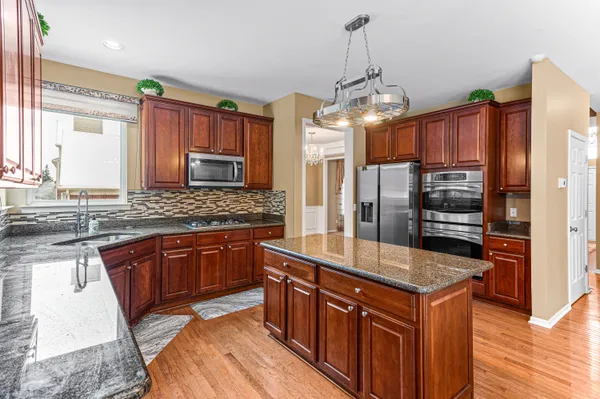 $4,500 | 49896 Parkside Drive, Northville, MI 48168