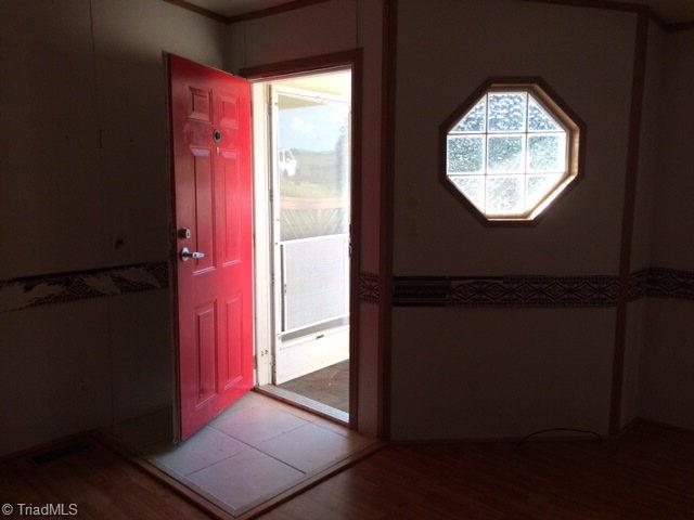 228 Rab Road Purlear, NC 28665 - Photo 2 of 33