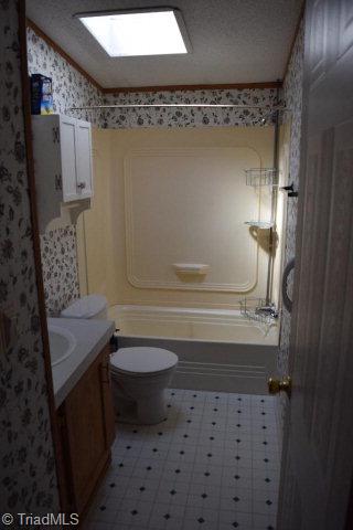 228 Rab Road Purlear, NC 28665 - Photo 16 of 33