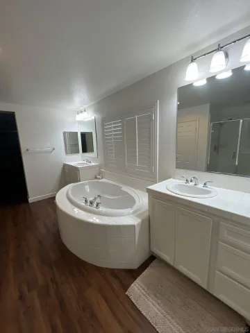 $899,000 | 33845 Sattui Street, Temecula, CA 92592