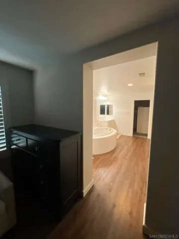 $899,000 | 33845 Sattui Street, Temecula, CA 92592