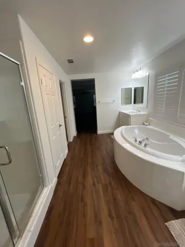 $899,000 | 33845 Sattui Street, Temecula, CA 92592