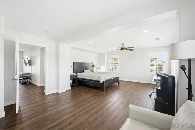 $899,000 | 33845 Sattui Street, Temecula, CA 92592