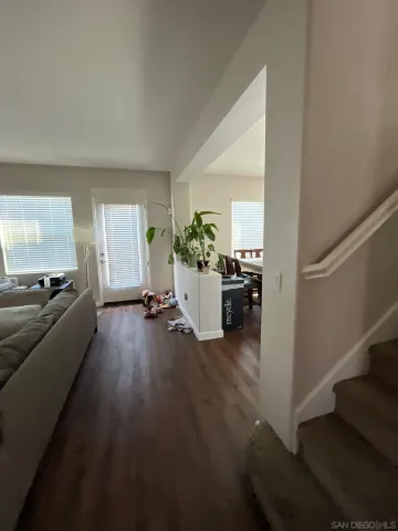 $899,000 | 33845 Sattui Street, Temecula, CA 92592