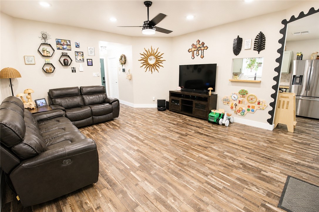 2561 Raintree Trail Ingleside, TX 78362 - Photo 6 of 32 Gallery Image 6