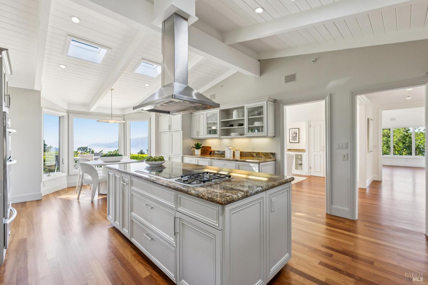 17 Tanfield Road Tiburon, CA 94920 - Photo 14 of 54