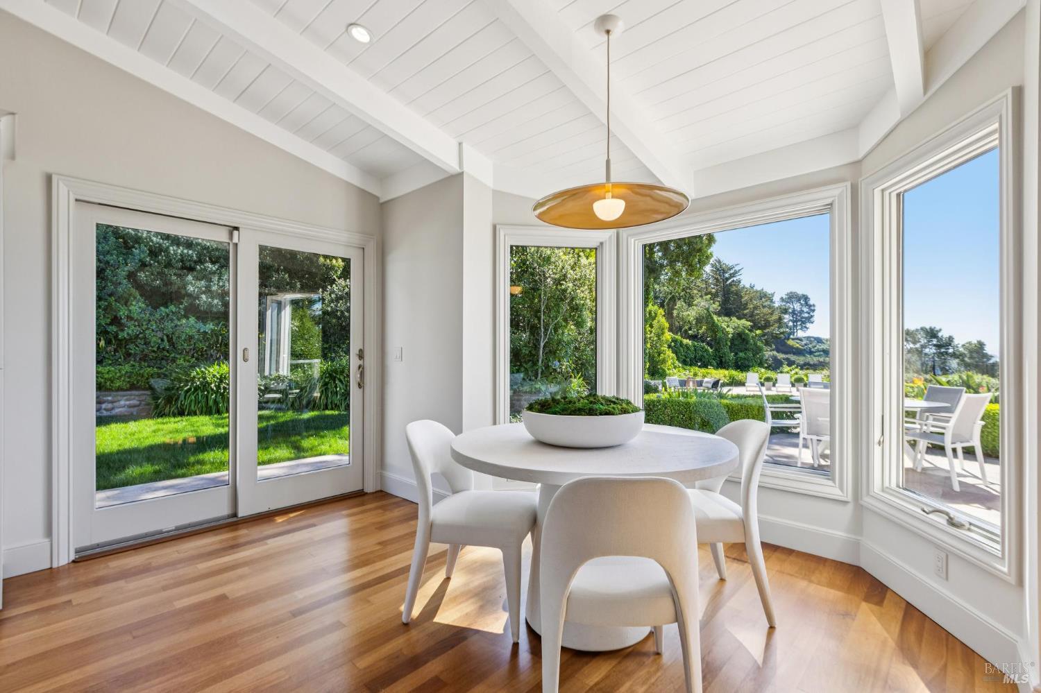 17 Tanfield Road Tiburon, CA 94920 - Photo 15 of 54