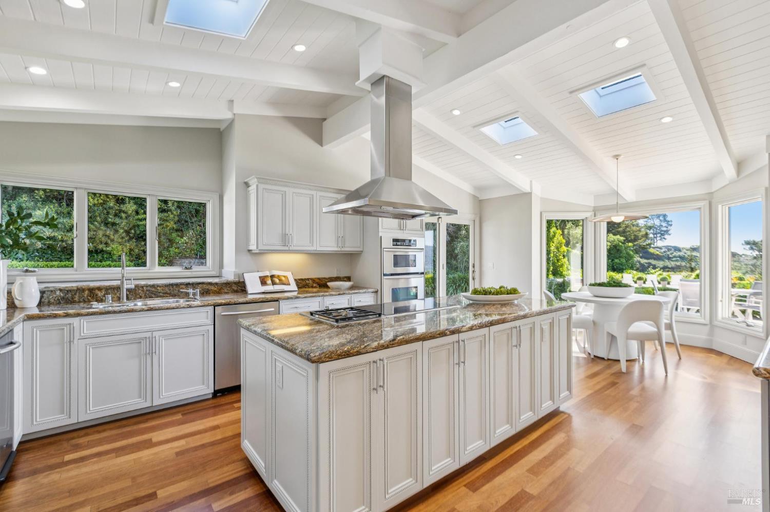 17 Tanfield Road Tiburon, CA 94920 - Photo 17 of 54