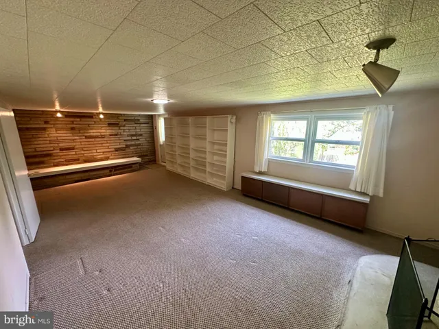 $2,350 | 2475 Wharton Road, York, PA 17402