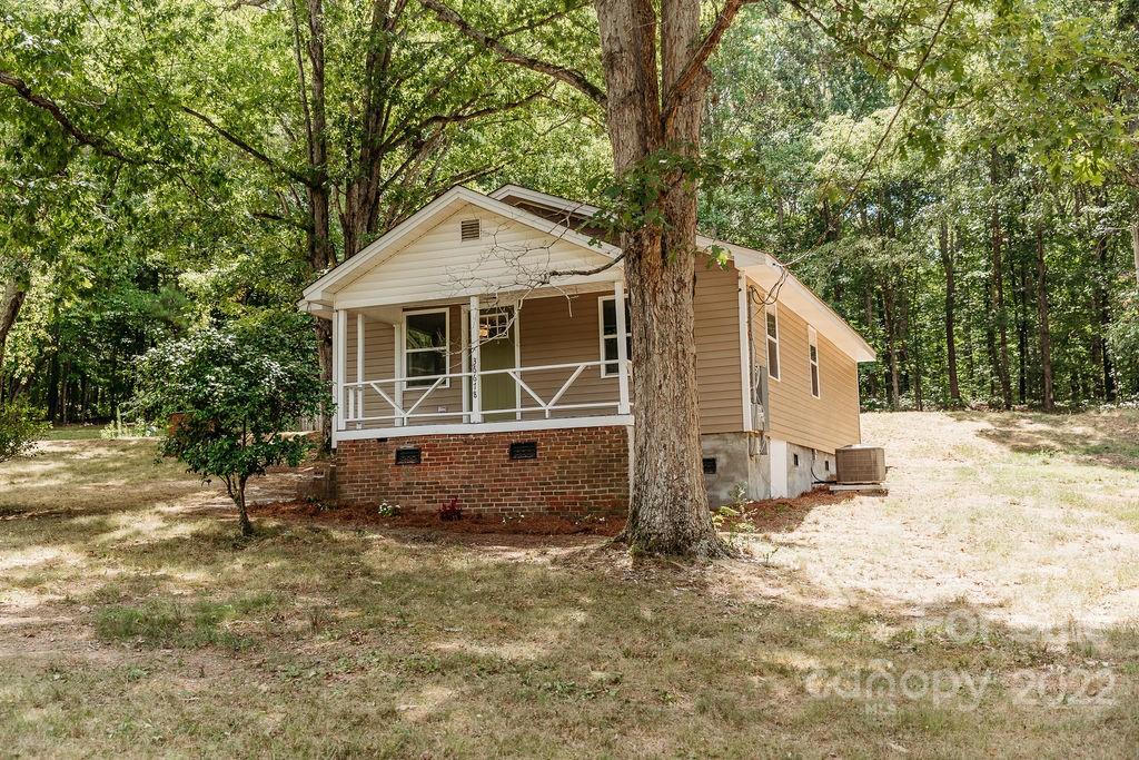 36678 Mauldin Road Albemarle, NC 28001 - Photo 16 of 27 Gallery Image 16