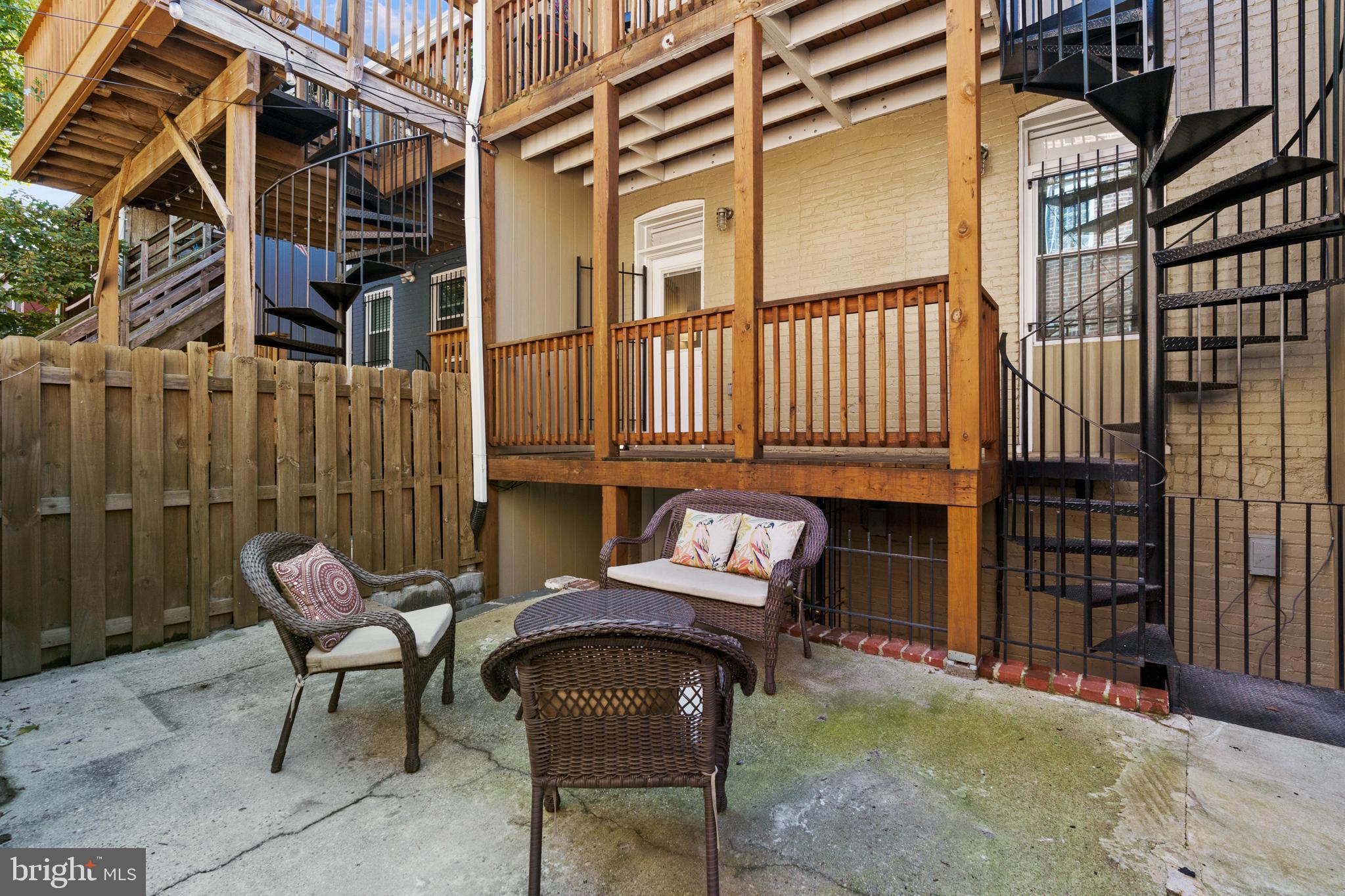 315 R Street Northwest, Unit 1 Washington, DC 20001 - Photo 17 of 19