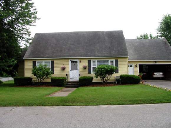 18 Carmine Road Nashua, NH 03063 - Photo 1 of 3
