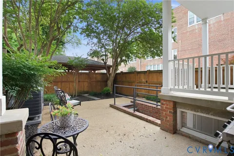 $969,000 | 410 North Belmont Avenue, Richmond, VA 23221