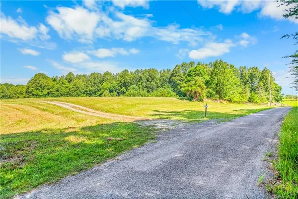 $254,900 | 157 Buttercup Lane, Ararat, NC 27007