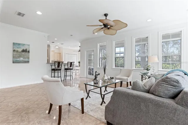 $879,000 | 321 Barbara Circle, Belleair, FL 33756