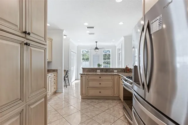 $879,000 | 321 Barbara Circle, Belleair, FL 33756