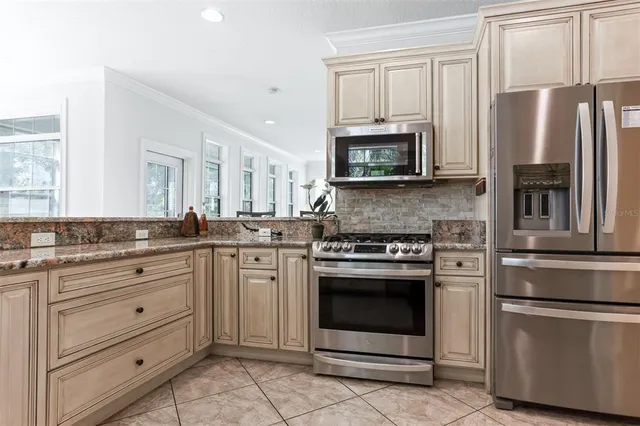 $879,000 | 321 Barbara Circle, Belleair, FL 33756