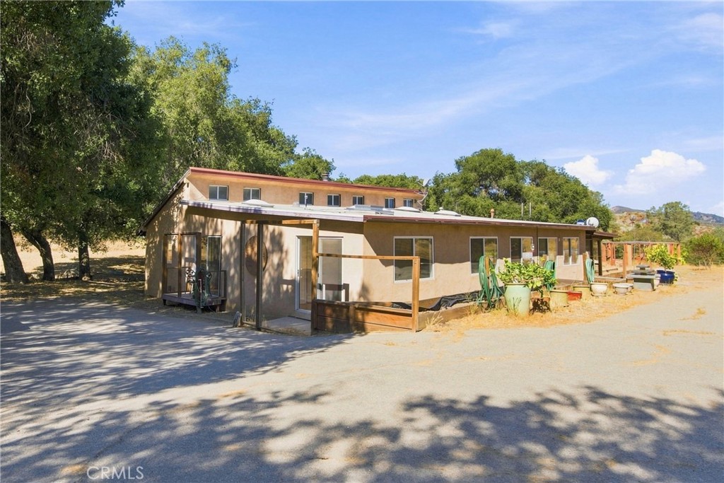 5885 Lion Ridge Creston, CA 93432 - Photo 2 of 56 Gallery Image 2