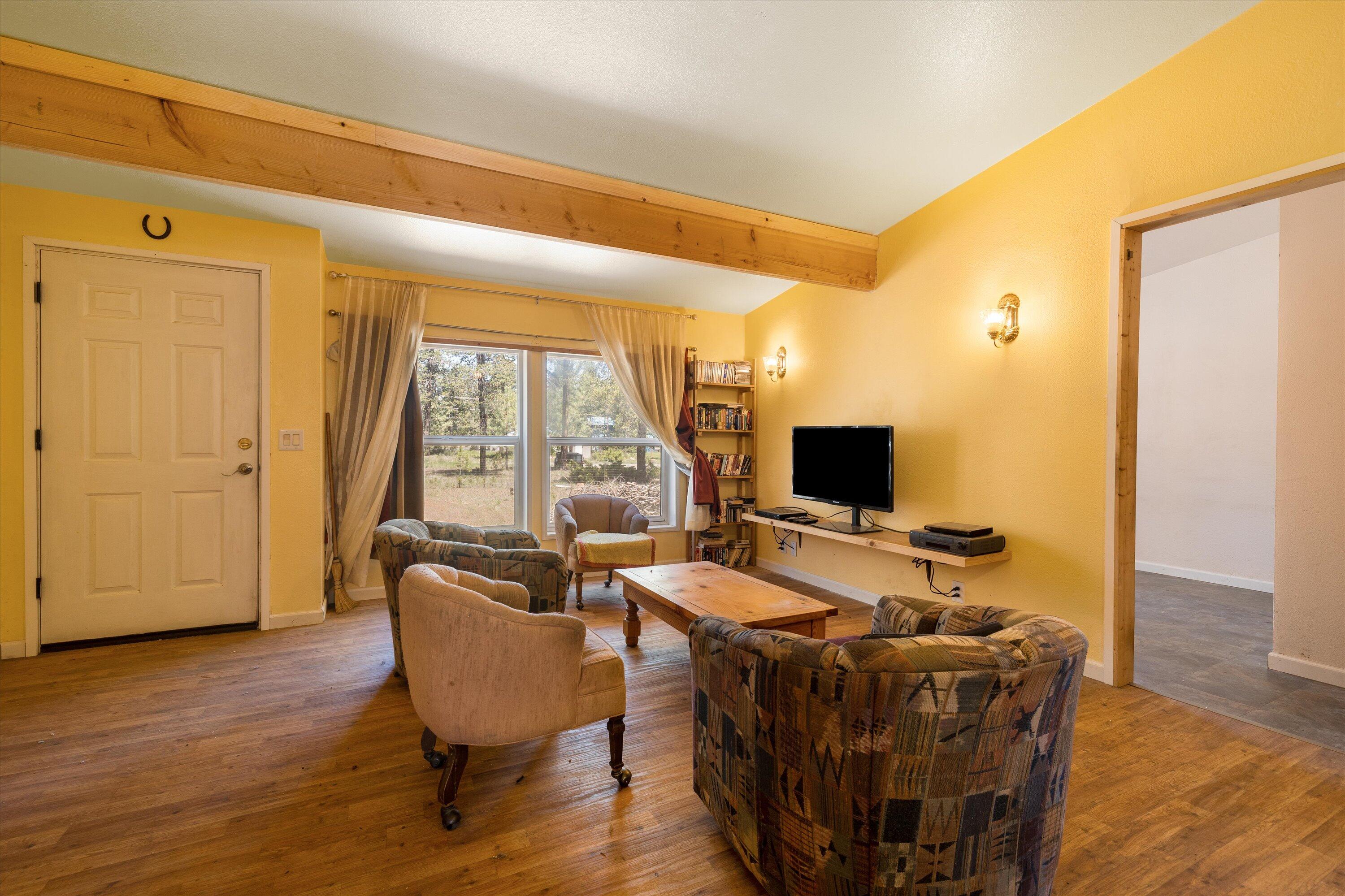 52794 Day Road La Pine, OR 97739 - Photo 5 of 23 03-5503_230602_JILLROSELL