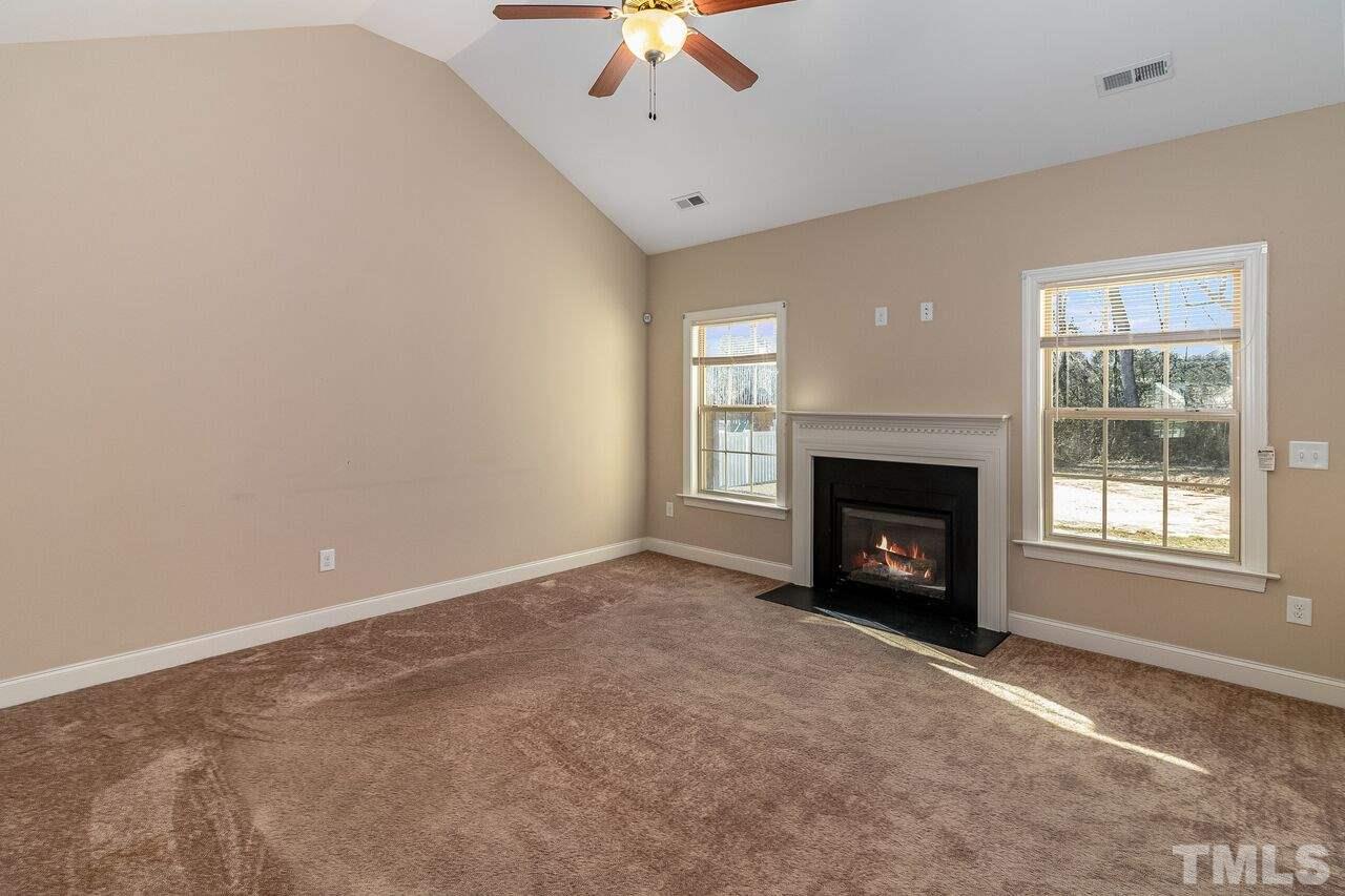 48 Dexter Ridge Angier, NC 27501 - Photo 5 of 30 Gallery Image 5