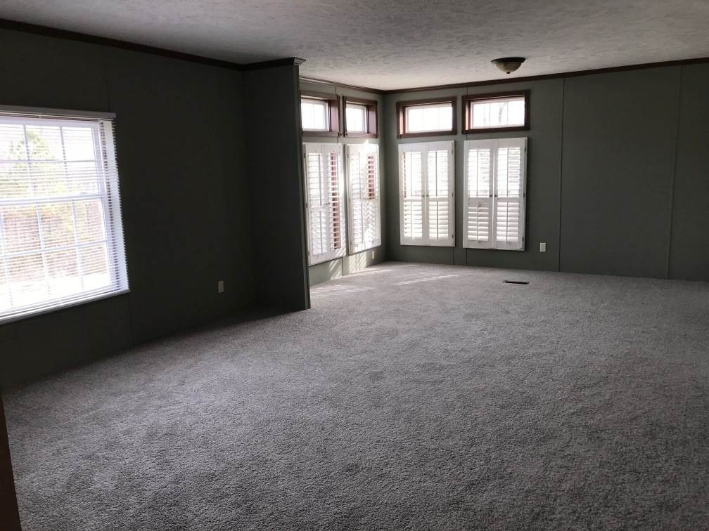 157 Buckner Road Philadelphia, TN 37846 - Photo 17 of 30 an empty room with a large window