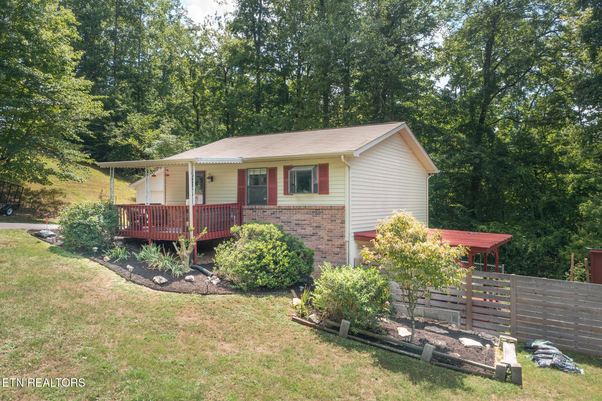 335 Booker Road Maynardville, TN 37807 - Photo 3 of 43 Surrounded by trees