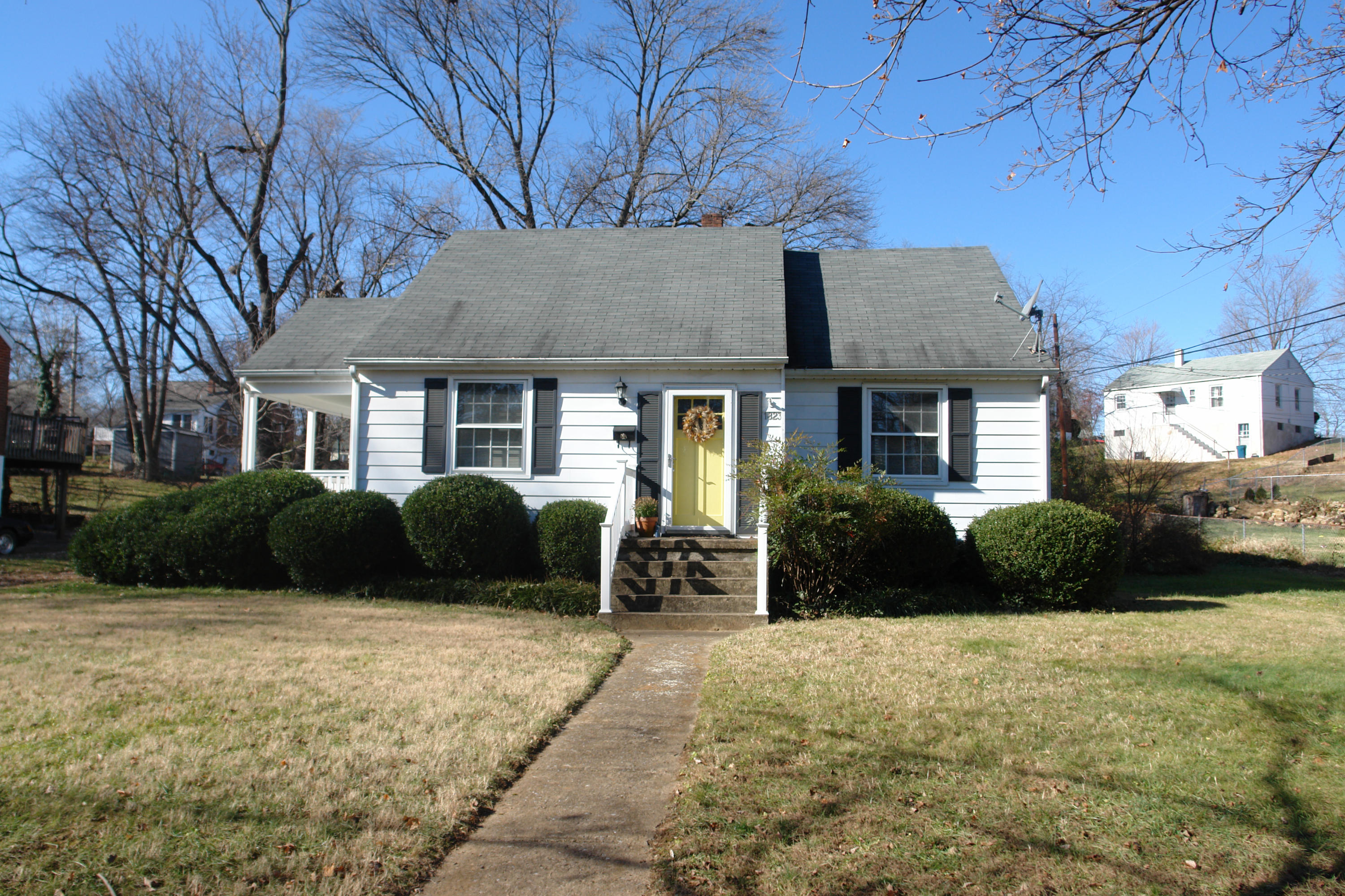 1823 Langdon Road Southwest Roanoke, VA 24015 - Photo 1 of 36 DSC01319
