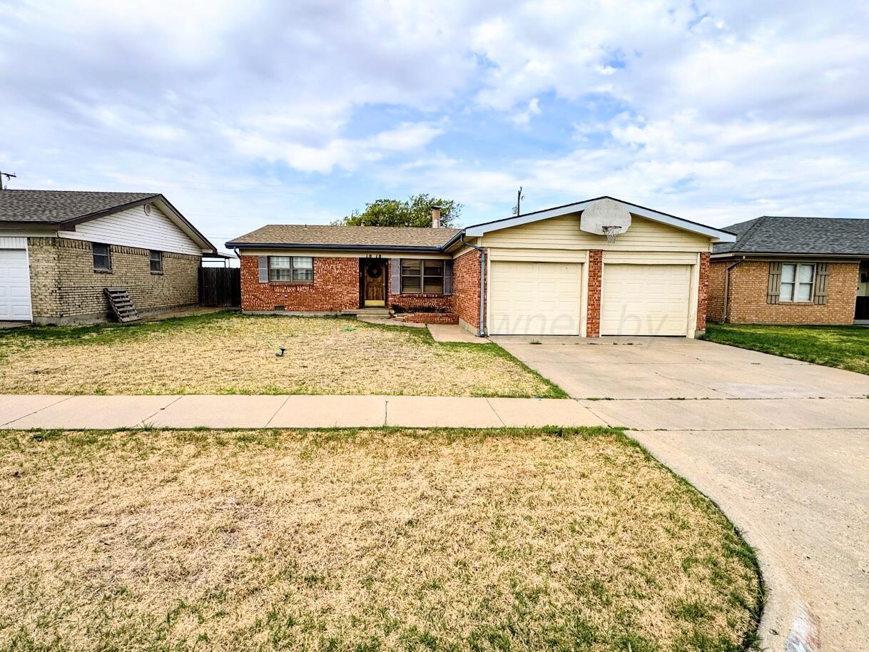 1010 NORTHWESTERN EXTERIOR FRONT