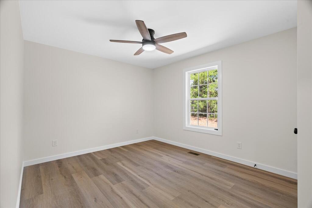 1307 Miller Road Southeast Dalton, GA 30721 - Photo 23 of 37 Gallery Image 23