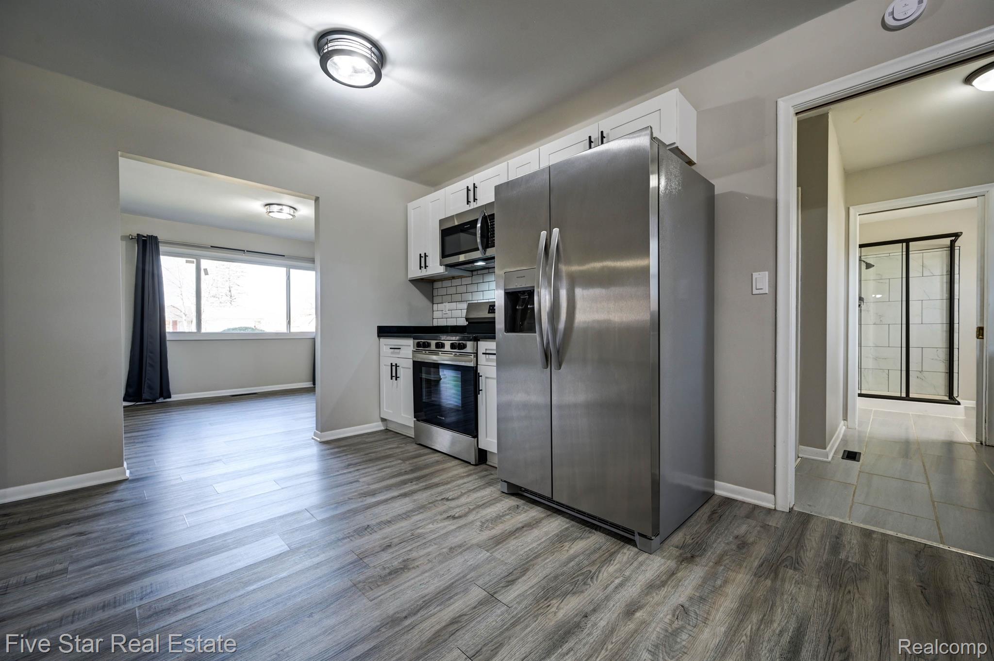 6417 Rustic Ridge Trail Grand Blanc, MI 48439 - Photo 8 of 30