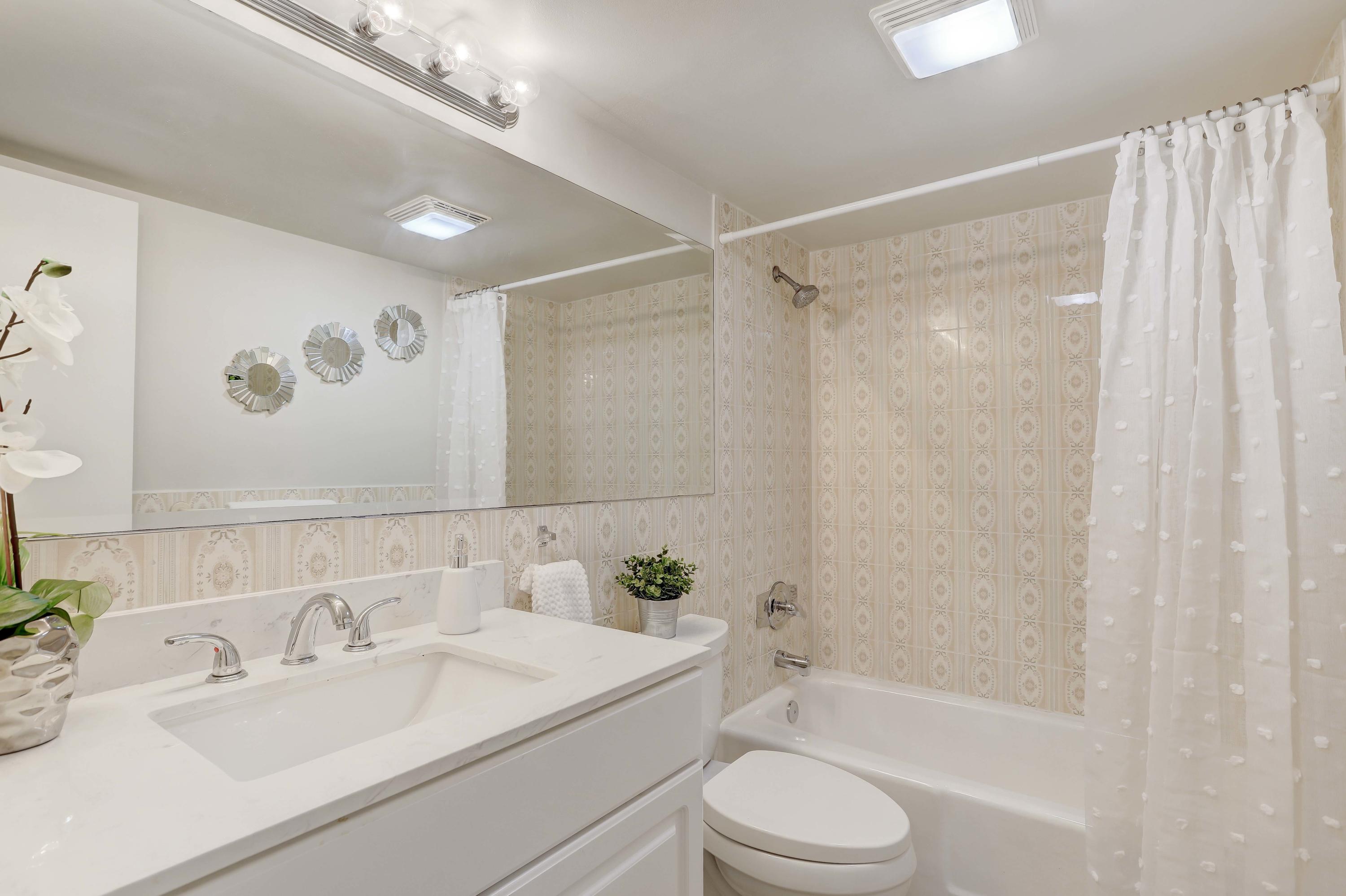 1291 Northwest 13th Street, Unit 448D Boca Raton, FL 33486 - Photo 21 of 25 IMG_2007_08_09_10_11