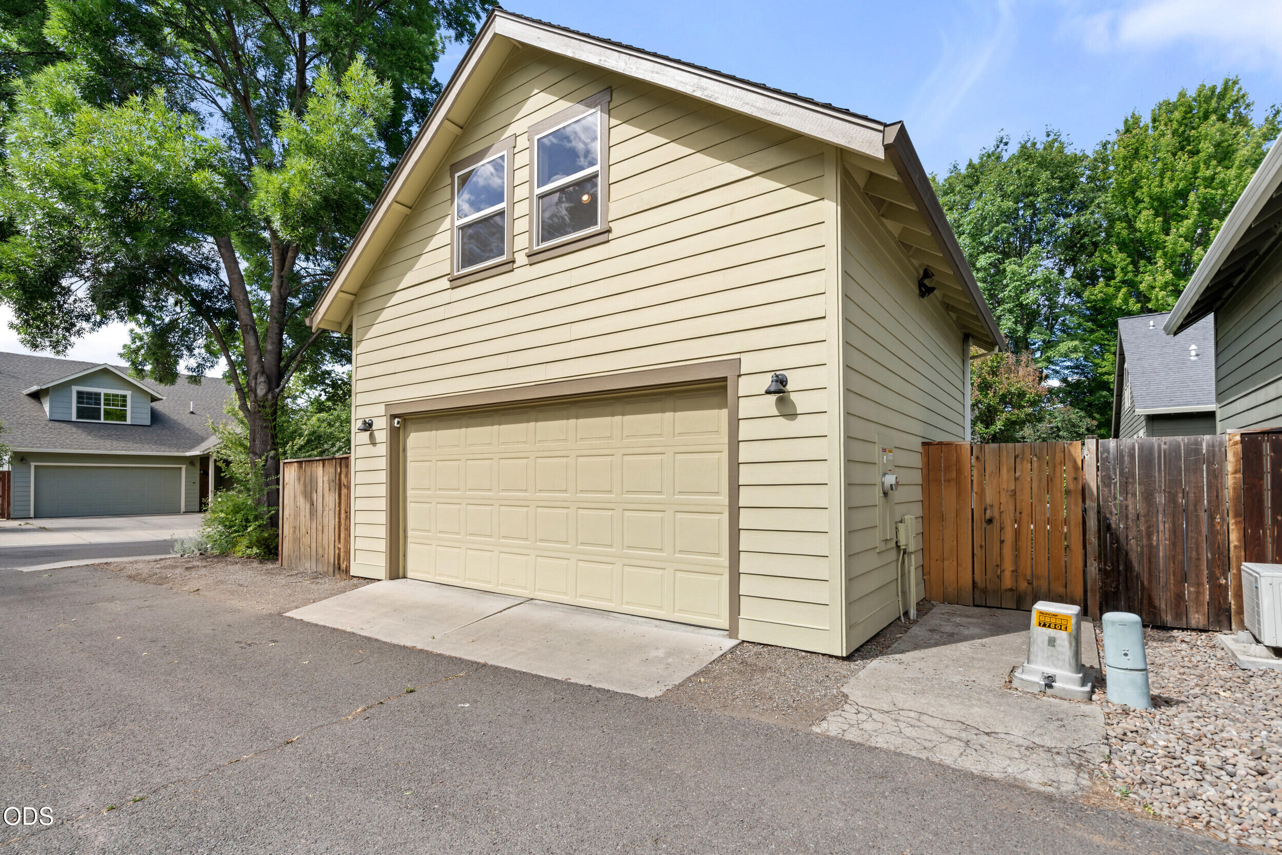 149 Graham Way Talent, OR 97540 - Photo 36 of 55