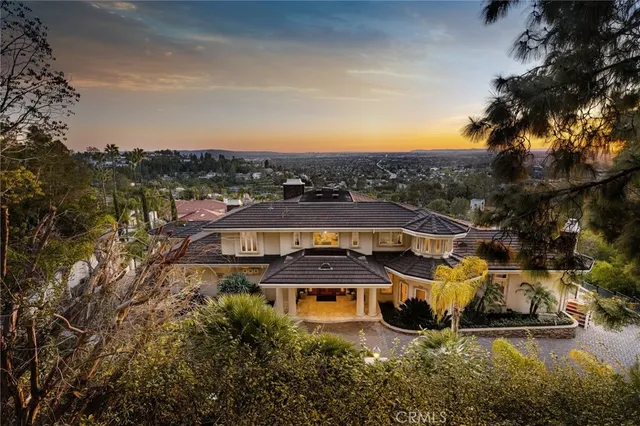 $5,250,000 | 10322 St Charles Way, North Tustin, CA 92705