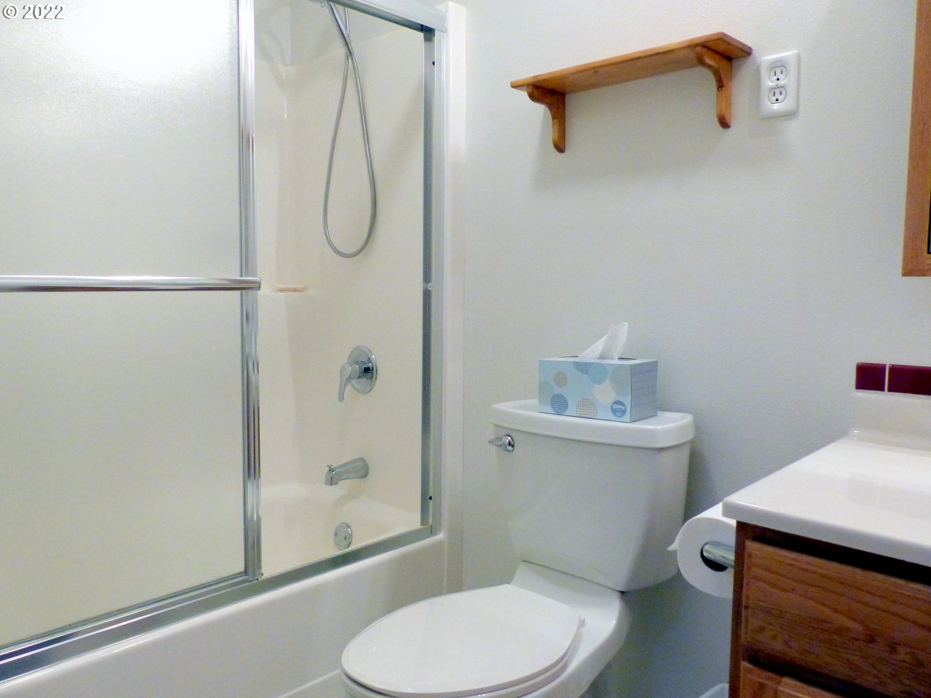 261 South Jw Road Tygh Valley, OR 97063 - Photo 15 of 29 Gallery Image 15