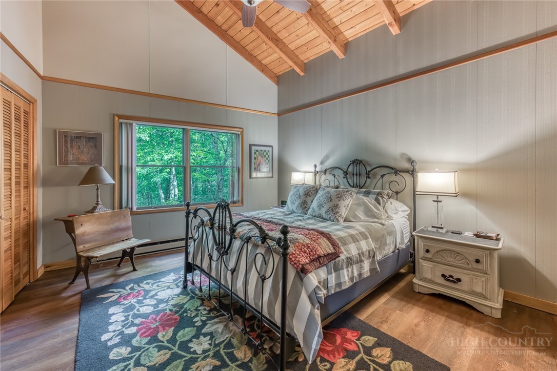 392 Locust Road Newland, NC 28657 - Photo 13 of 43