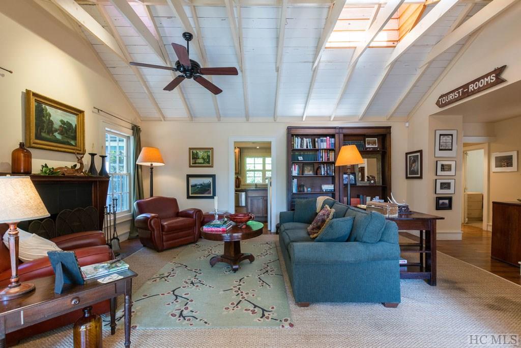 1020 Hickory Hill Road Highlands, NC 28741 - Photo 15 of 49 Gallery Image 15