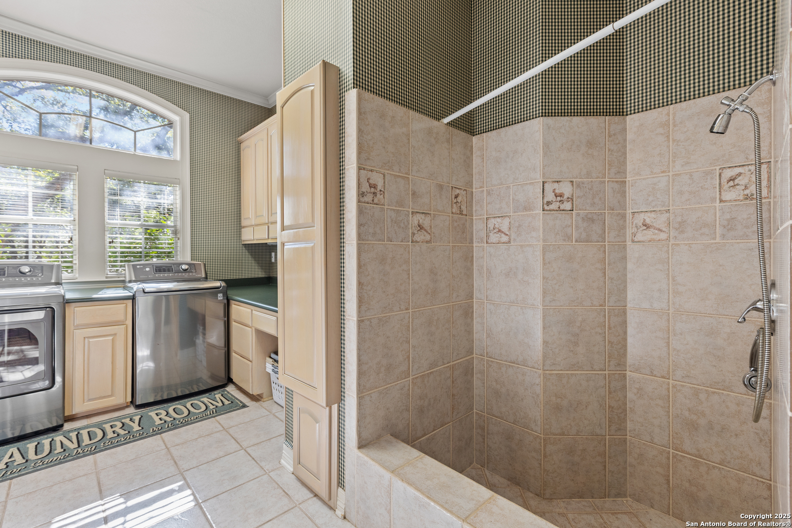 8040 Rolling Acres Trail Fair Oaks Ranch, TX 78015 - Photo 38 of 65