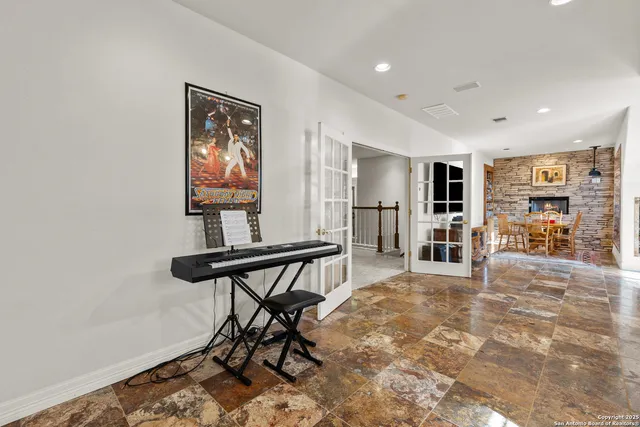 $1,550,000 | 8040 Rolling Acres Trail, Fair Oaks Ranch, TX 78015